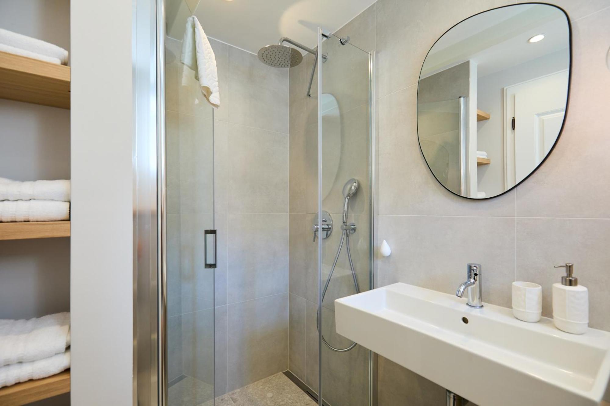 Modern Stone House, Luxury In Old Town Affittacamere 4*