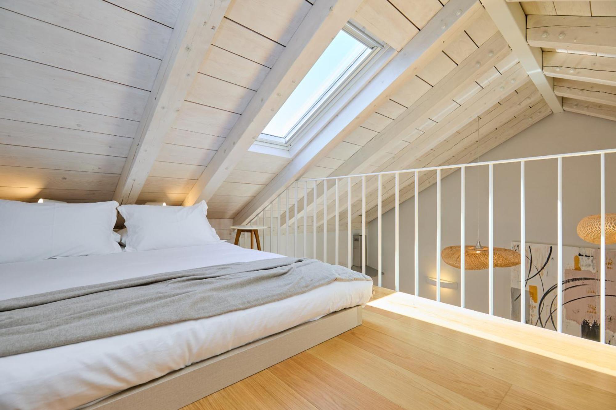 Affittacamere Modern Stone House, Luxury In Old Town 4*